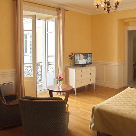 Aux Meubles Du Manoir Apart otel Aix-les-Bains Dış mekan fotoğraf