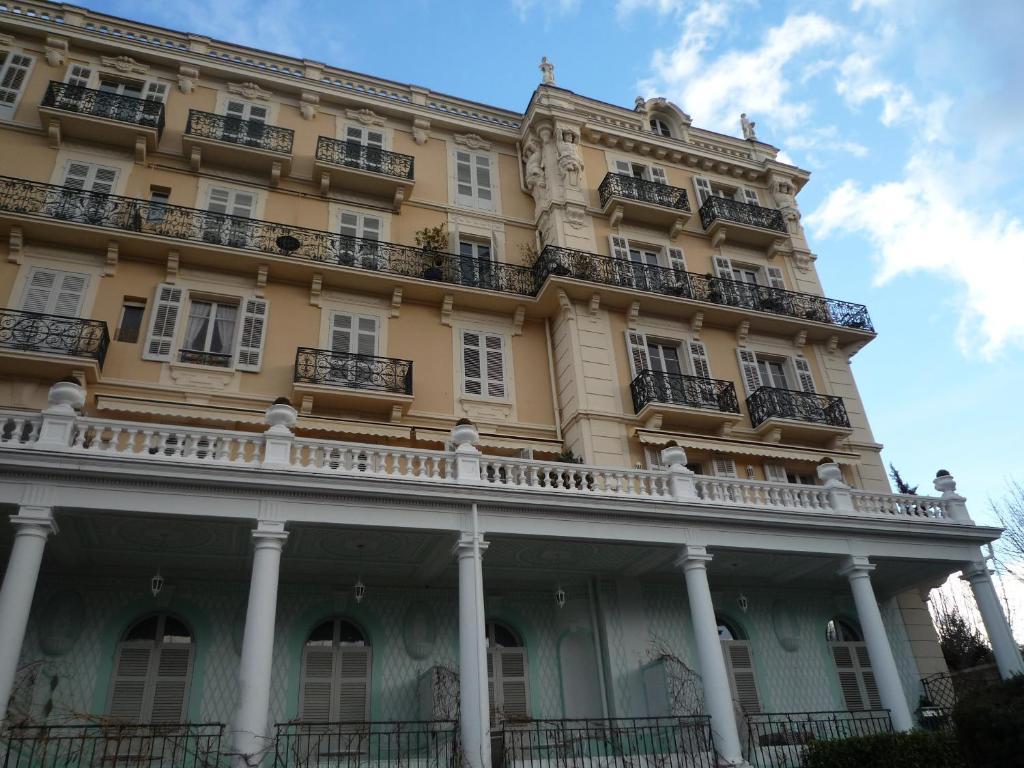 Aux Meubles Du Manoir Apart otel Aix-les-Bains Dış mekan fotoğraf