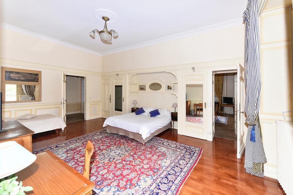 Aux Meubles Du Manoir Apart otel Aix-les-Bains Dış mekan fotoğraf