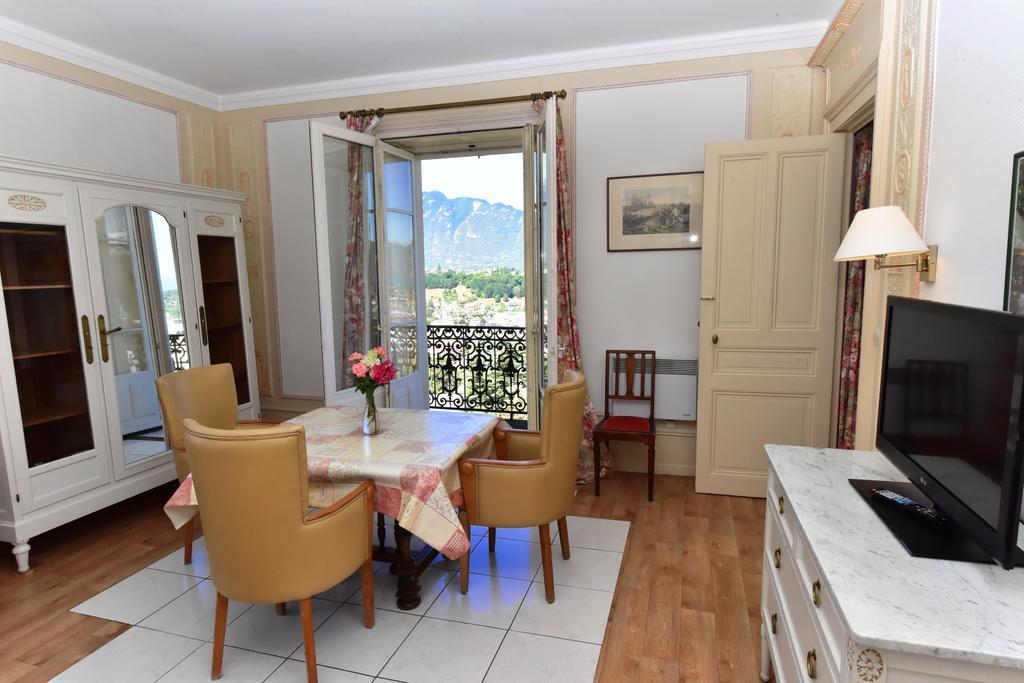 Aux Meubles Du Manoir Apart otel Aix-les-Bains Dış mekan fotoğraf