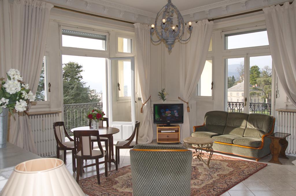 Aux Meubles Du Manoir Apart otel Aix-les-Bains Dış mekan fotoğraf