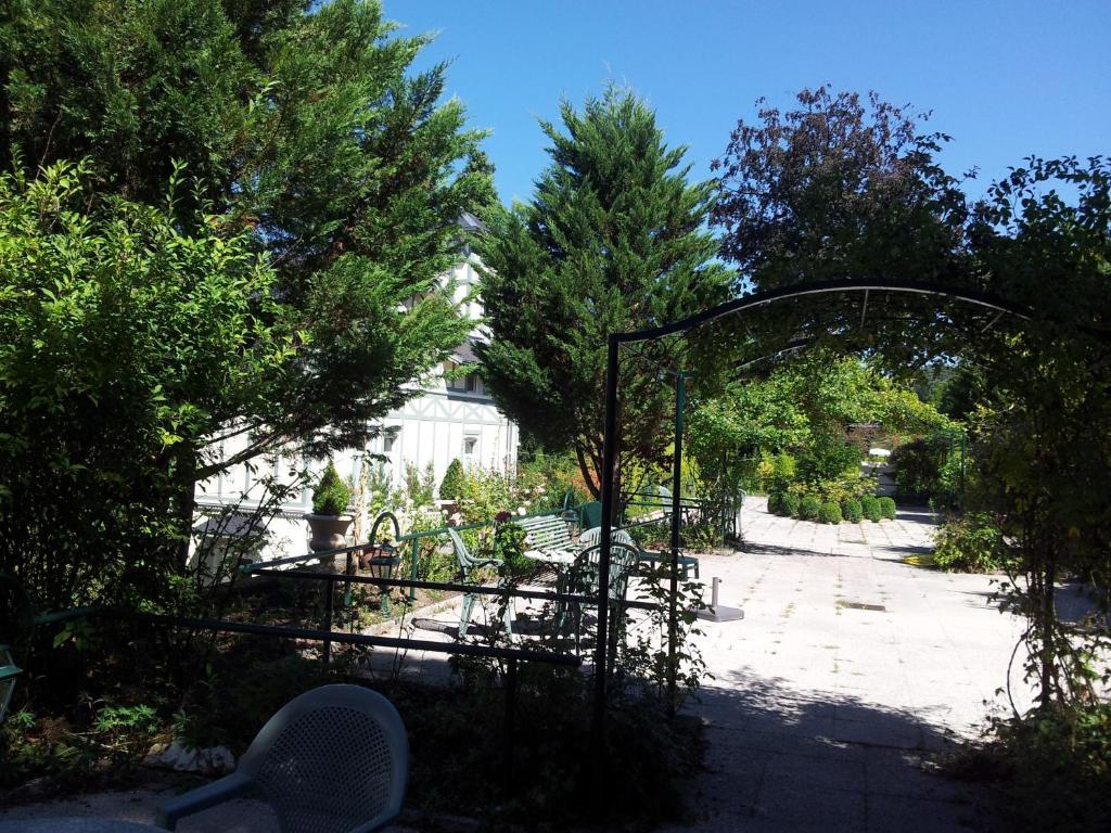 Aux Meubles Du Manoir Apart otel Aix-les-Bains Dış mekan fotoğraf