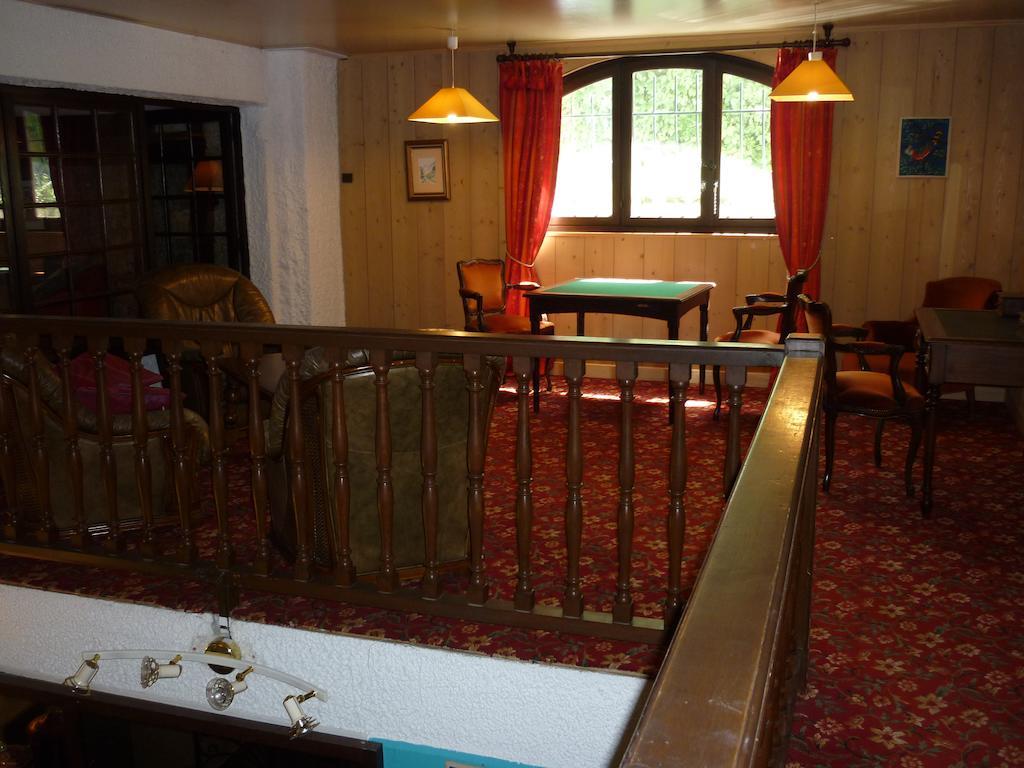 Aux Meubles Du Manoir Apart otel Aix-les-Bains Dış mekan fotoğraf